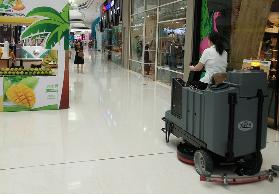 江西大型清潔設(shè)備多功能洗地機(jī)和電動(dòng)<a href=http://www.wnjuwky.com.cn target=_blank class=infotextkey>掃地車生產(chǎn)廠</a>